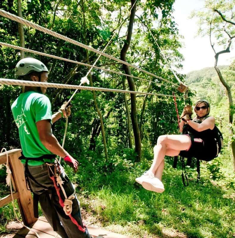 Roatán: Super Man Zip Line, Monkey Sanctuary and Beach